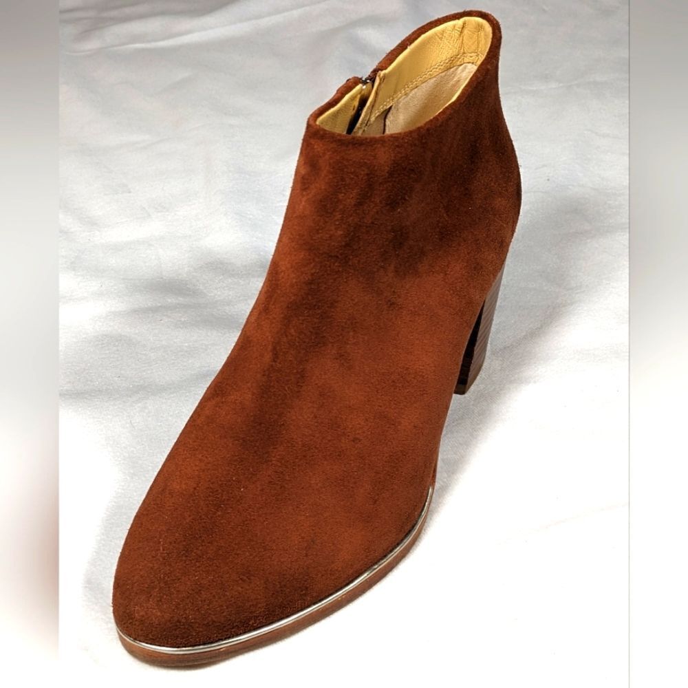 New Ted Baker London Hiara Tan Suede Leather Bootie 3" Heel Size 37.5/Size 7